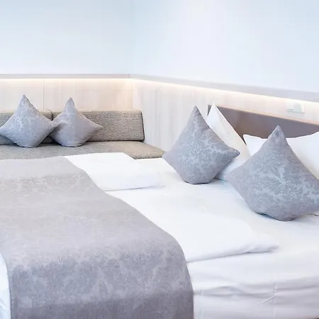 Affittacamere Hotel-gasthof Weisses Ross
