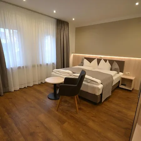 Affittacamere Hotel-gasthof Weisses Ross 3*