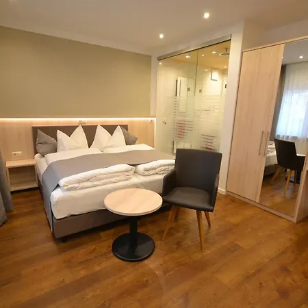 Hotel-gasthof Weisses Ross 3*