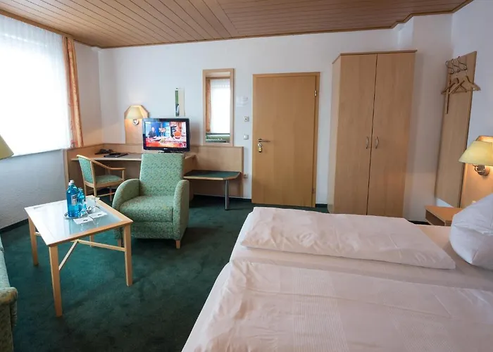 Hotel-gasthof Weisses Ross 3* Schwaig bei Nürnberg