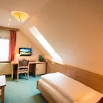 Hotel-gasthof Weisses Ross Gasthof Schwaig bei Nürnberg