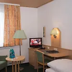 Gasthof Hotel-gasthof Weisses Ross Schwaig bei Nürnberg