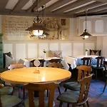 Hotel-gasthof Weisses Ross 3*