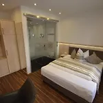 Hotel-gasthof Weisses Ross 3*