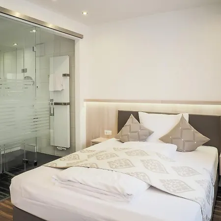 Hotel-gasthof Weisses Ross Schwaig bei Nürnberg