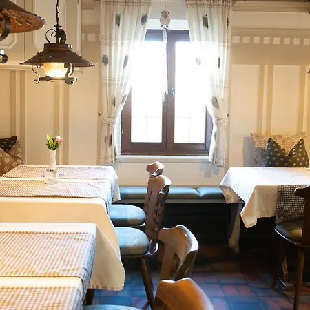 Gasthof Hotel-gasthof Weisses Ross Schwaig bei Nürnberg