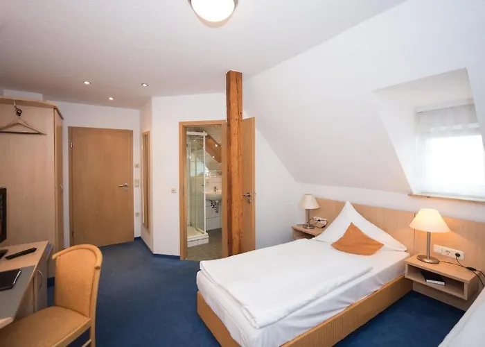 Hotel-gasthof Weisses Ross Casa de hóspedes Schwaig bei Nürnberg
